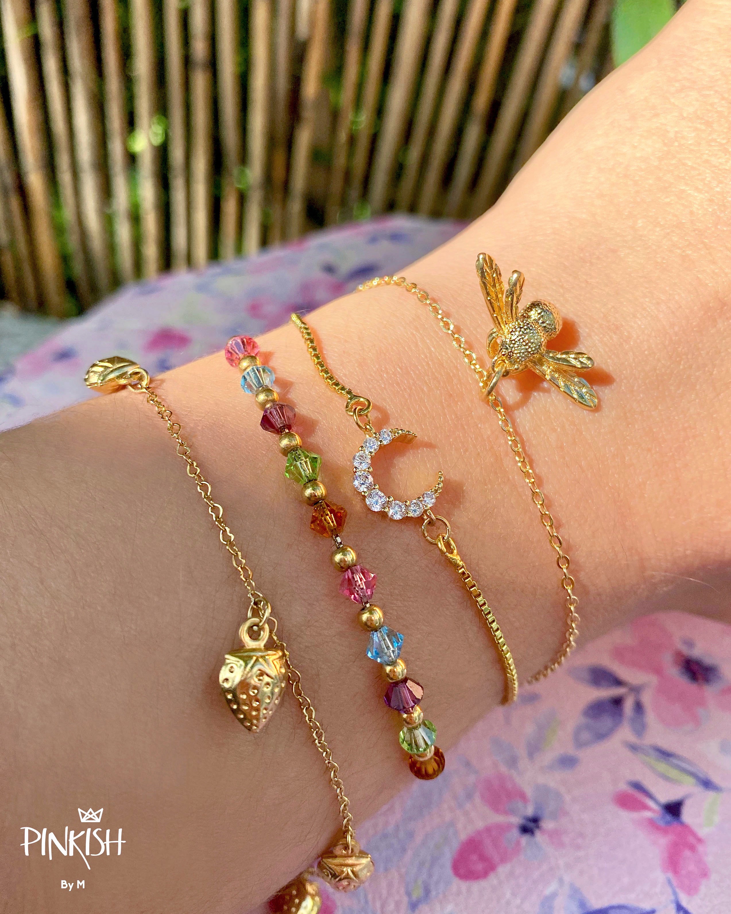 Pink Pearl Heart Bracelet - Etsy | Beaded bracelets diy, Diy bracelet  designs, Bracelets handmade beaded